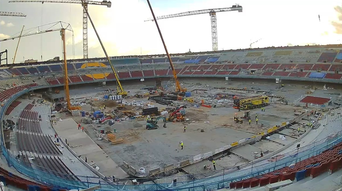 Construction du camp Nou