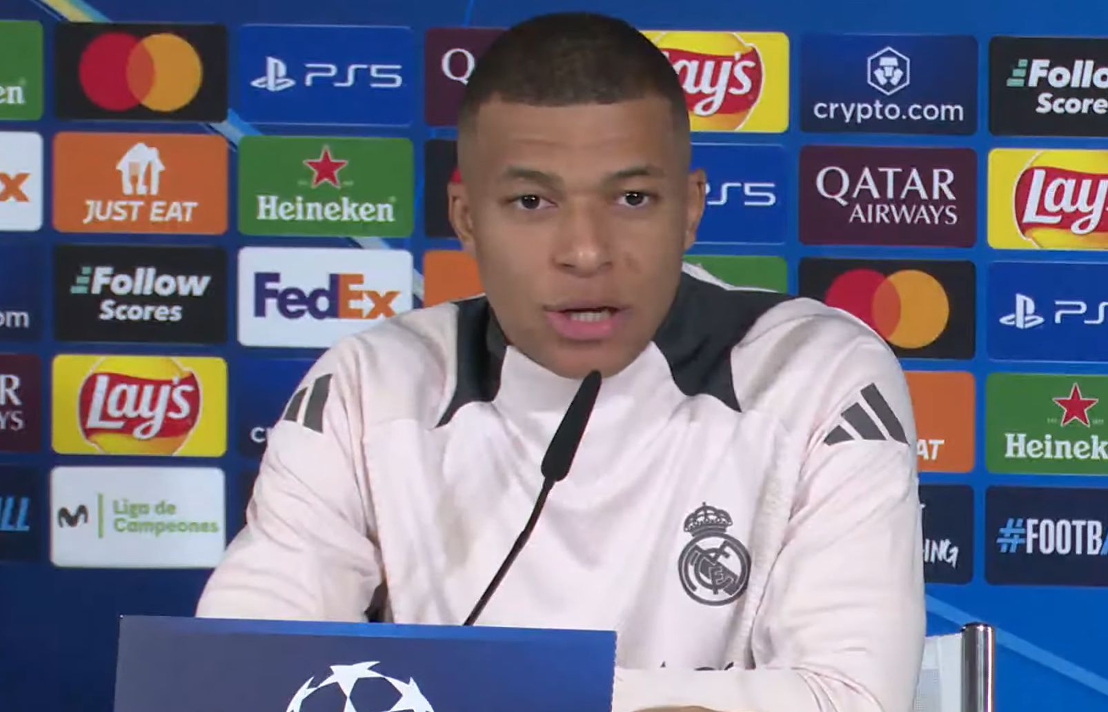 Kylian Mbappe explique son geste aux fans du Real Madrid – "Je comprends les sifflets, mais…"