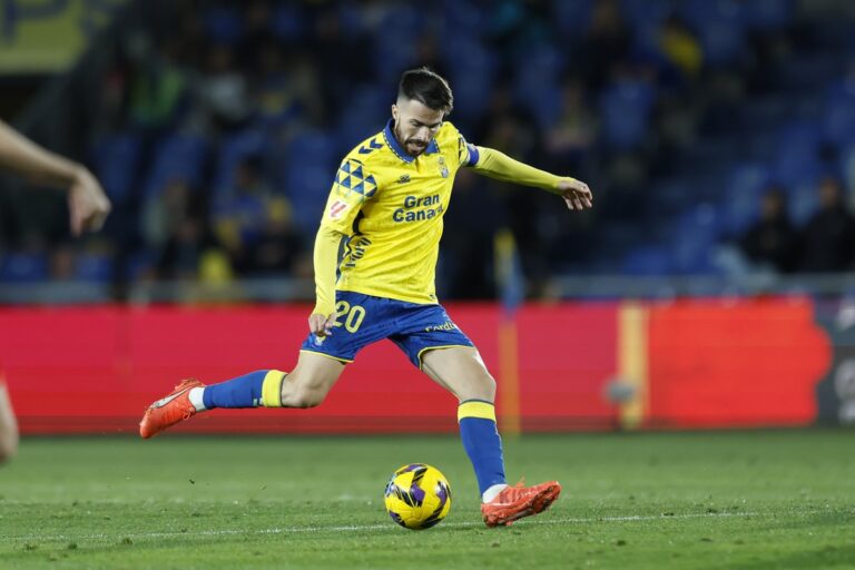 La star de Las Palmas a exclu pour le reste de la saison 2024-25 pour des raisons de santé