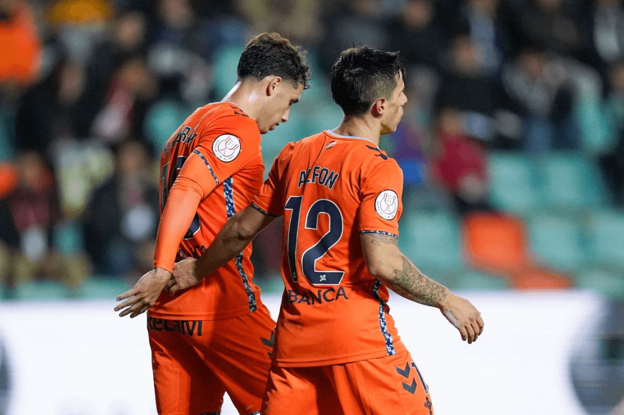 Séville pourrait perdre la signature estivale avant les débuts à mesure que l'intérêt à double mouvement augmente