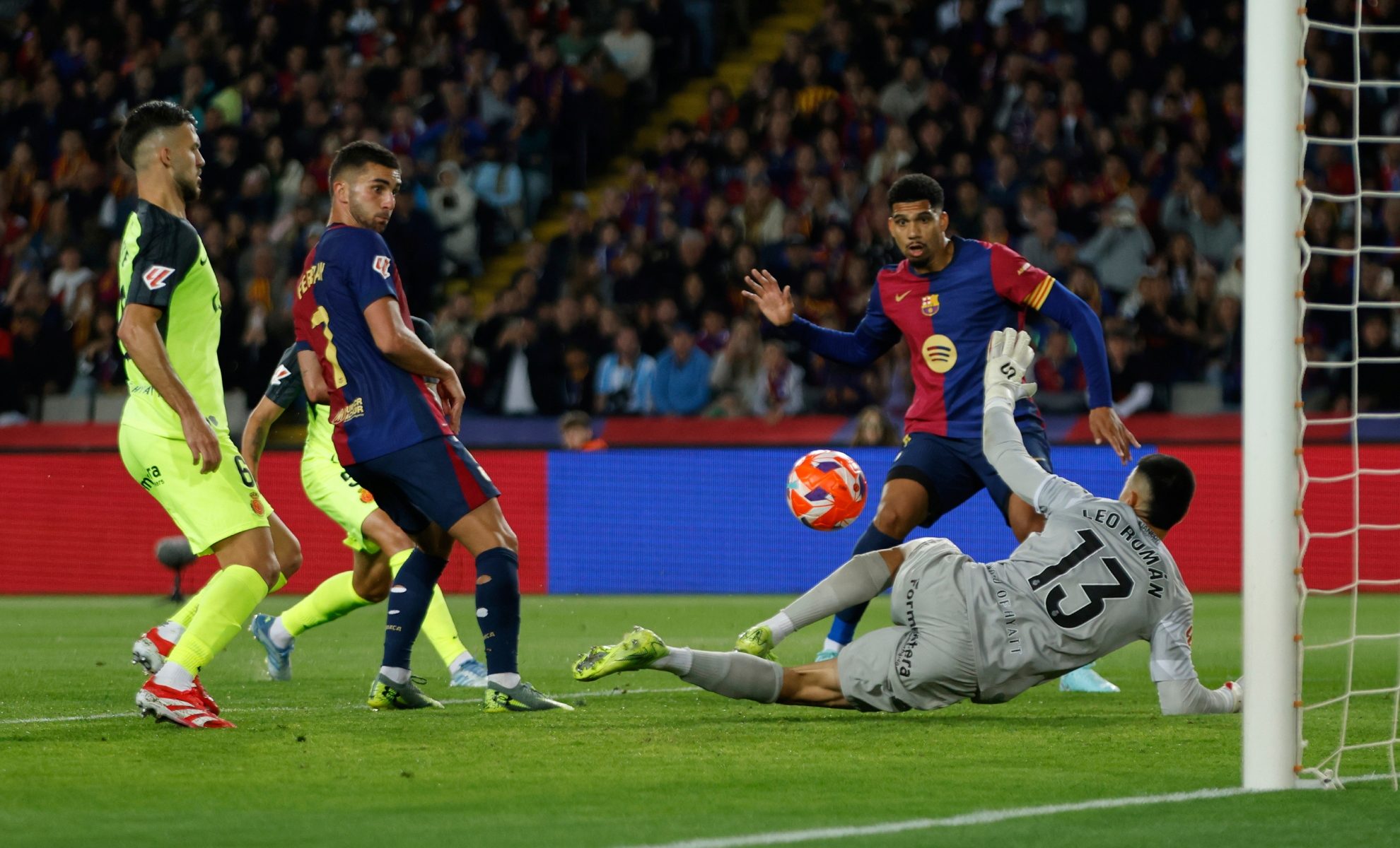 Espanyol Identifiez le remplacement de l'arsenal et de la cible du Real Madrid Joan Garcia
