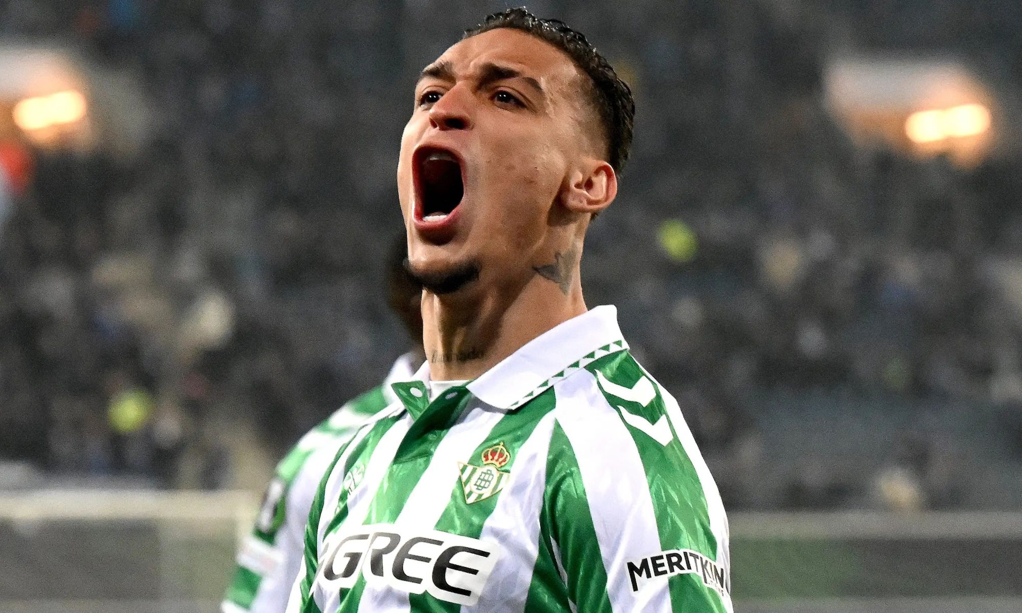 Exclusif: Serie A Giants parmi les deux côtés qui rejoignent la course pour Antony de Manchester United