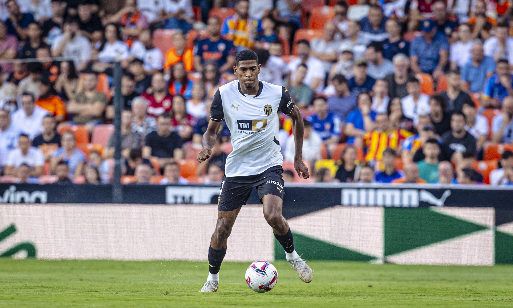 Arsenal Préparez l'offre de 20 à 25 millions d'euros pour la starlette de La Liga