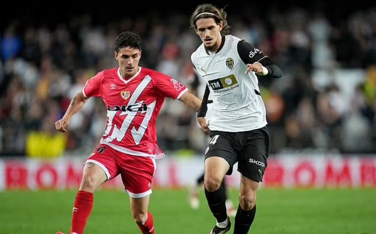 Yarek a des prétendants à travers l'Europe.